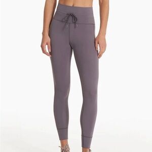 Vuori Daily Leggings